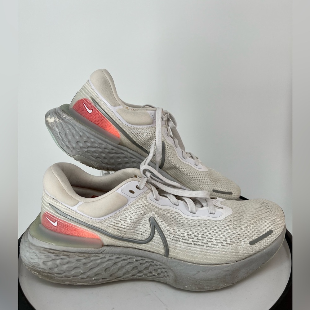 NIKE INVINCIBLE RUN NIKE ZOOMX SNEAKERS RUNNING‎ SHOES